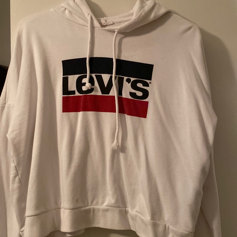 Levi’s sort of cropped hoodie